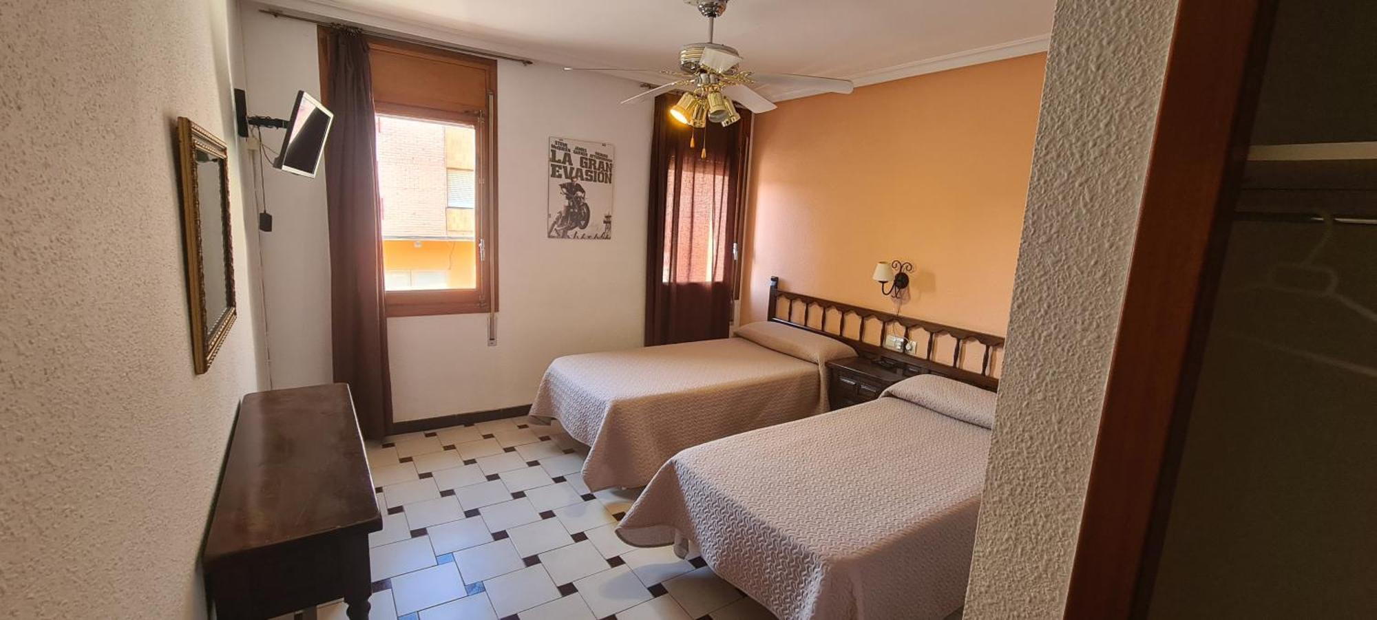 Hostal El Molino Calanda Esterno foto